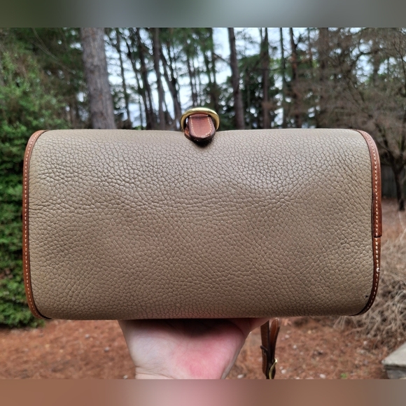 Vintage Dooney & Bourke Pre-Tag R 46 Bicycle Bag Taupe/Tan Leather Crossbody - Picture 6 of 14